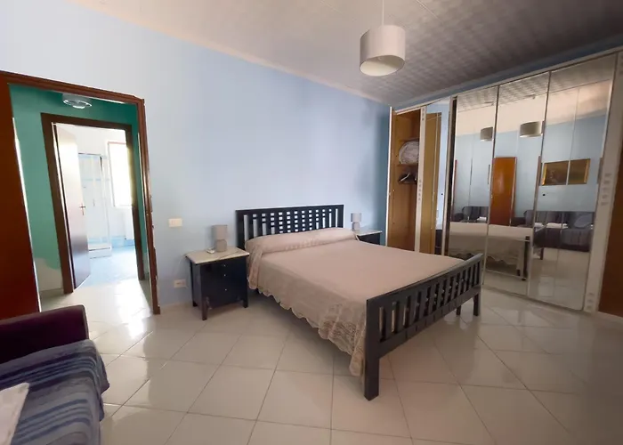 Sosta Camper Praiola&camere Affittacamere Palmi